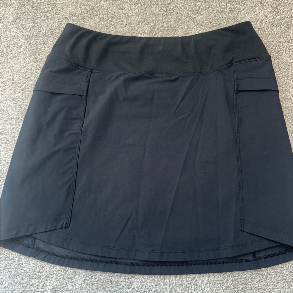 REÍ women activewear skirt